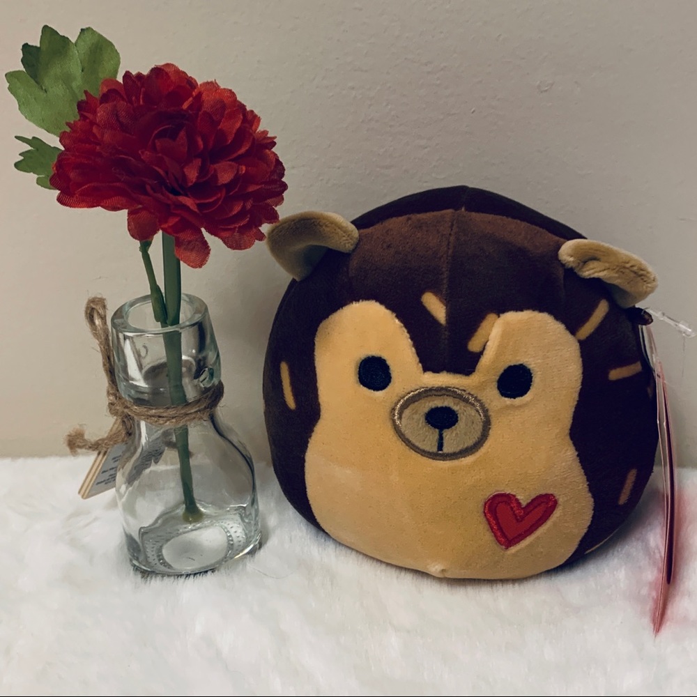 Squishmallow Hans Hedgehog 🦔, Valentine ♥️, 5” New